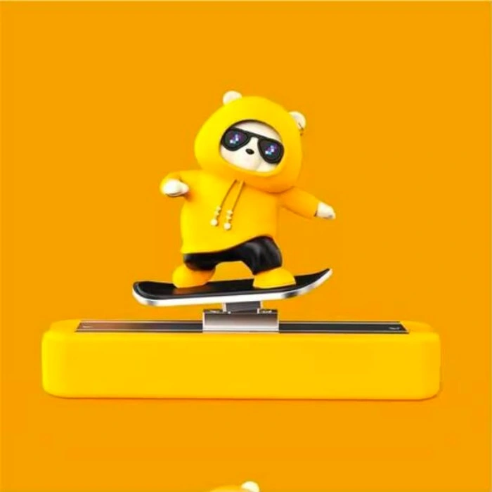 Cartoon Bear Skateboarding Car Parking Number Dashboard Interior Decoration Ornament